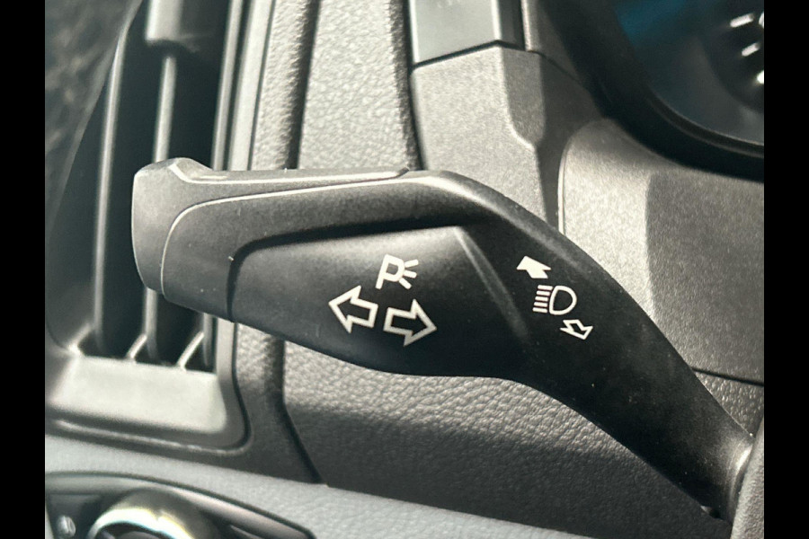 Ford Transit 330 2.0 TDCI L3H2 Trend Camera Apple Carplay Cruise Control Trekhaak