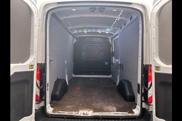 Ford Transit 330 2.0 TDCI L3H2 Trend Camera Apple Carplay Cruise Control Trekhaak