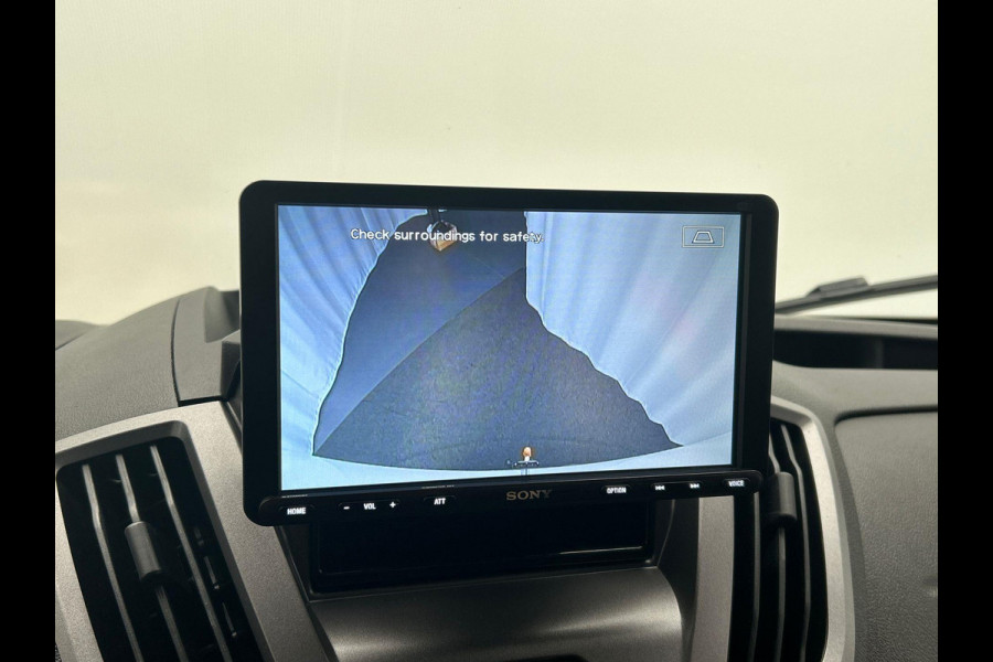 Ford Transit 330 2.0 TDCI L3H2 Trend Camera Apple Carplay Cruise Control Trekhaak