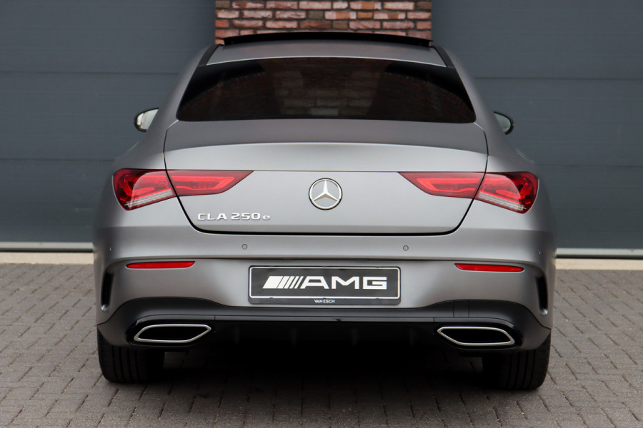 Mercedes-Benz CLA-Klasse 250 e AMG Line | Distronic+ | Panoramadak | Memory | Burmester | HUD | Surround Camera | Keyless Go | Nightpakket | Augmented Reality |