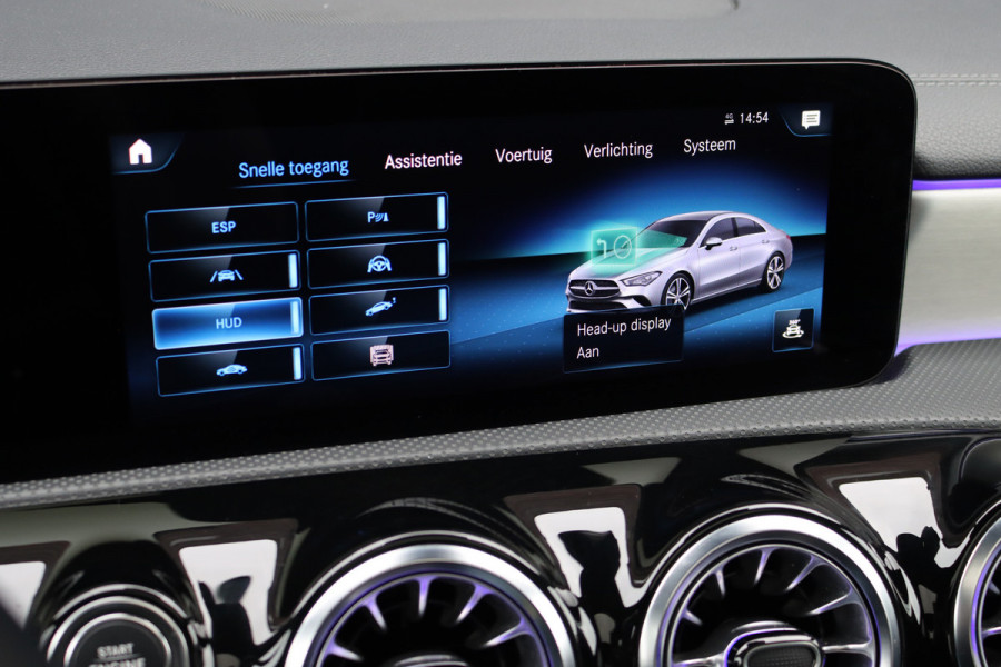 Mercedes-Benz CLA-Klasse 250 e AMG Line | Distronic+ | Panoramadak | Memory | Burmester | HUD | Surround Camera | Keyless Go | Nightpakket | Augmented Reality |