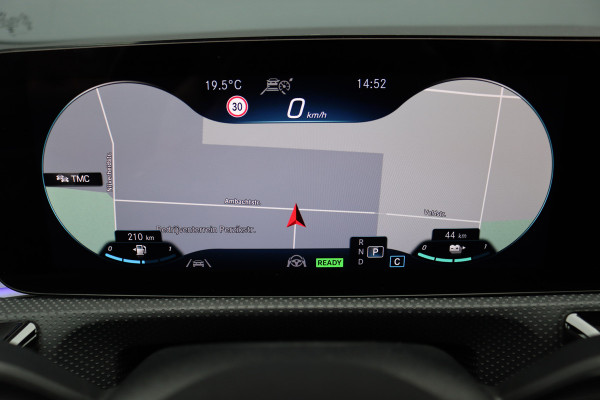Mercedes-Benz CLA-Klasse 250 e AMG Line | Distronic+ | Panoramadak | Memory | Burmester | HUD | Surround Camera | Keyless Go | Nightpakket | Augmented Reality |