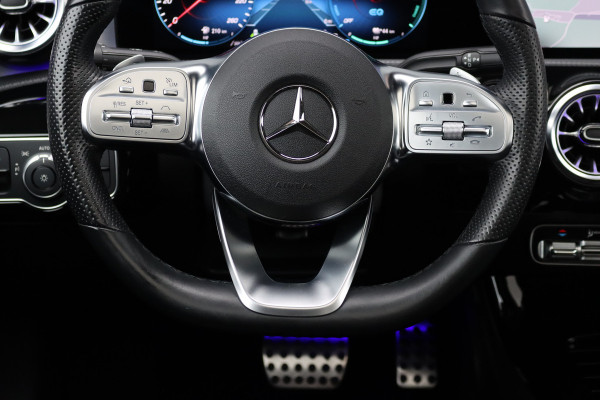 Mercedes-Benz CLA-Klasse 250 e AMG Line | Distronic+ | Panoramadak | Memory | Burmester | HUD | Surround Camera | Keyless Go | Nightpakket | Augmented Reality |
