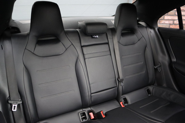 Mercedes-Benz CLA-Klasse 250 e AMG Line | Distronic+ | Panoramadak | Memory | Burmester | HUD | Surround Camera | Keyless Go | Nightpakket | Augmented Reality |