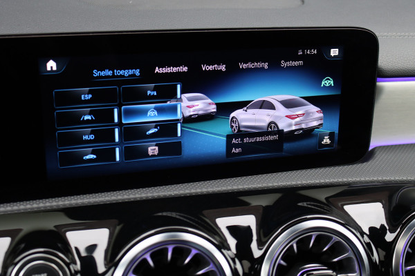 Mercedes-Benz CLA-Klasse 250 e AMG Line | Distronic+ | Panoramadak | Memory | Burmester | HUD | Surround Camera | Keyless Go | Nightpakket | Augmented Reality |