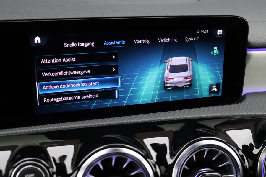 Mercedes-Benz CLA-Klasse 250 e AMG Line | Distronic+ | Panoramadak | Memory | Burmester | HUD | Surround Camera | Keyless Go | Nightpakket | Augmented Reality |