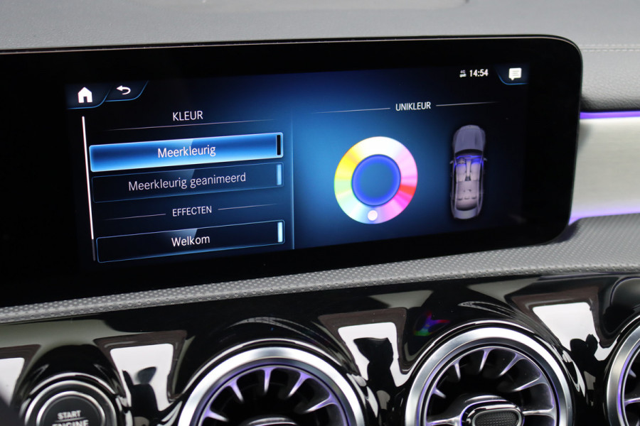 Mercedes-Benz CLA-Klasse 250 e AMG Line | Distronic+ | Panoramadak | Memory | Burmester | HUD | Surround Camera | Keyless Go | Nightpakket | Augmented Reality |