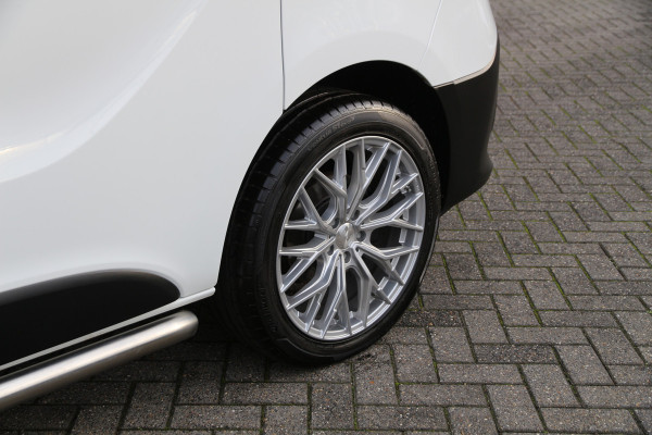 Renault Trafic 2.0 DCI 150 | L2H1 | Trekhaak | Imperiaal | Cruise | Airco..