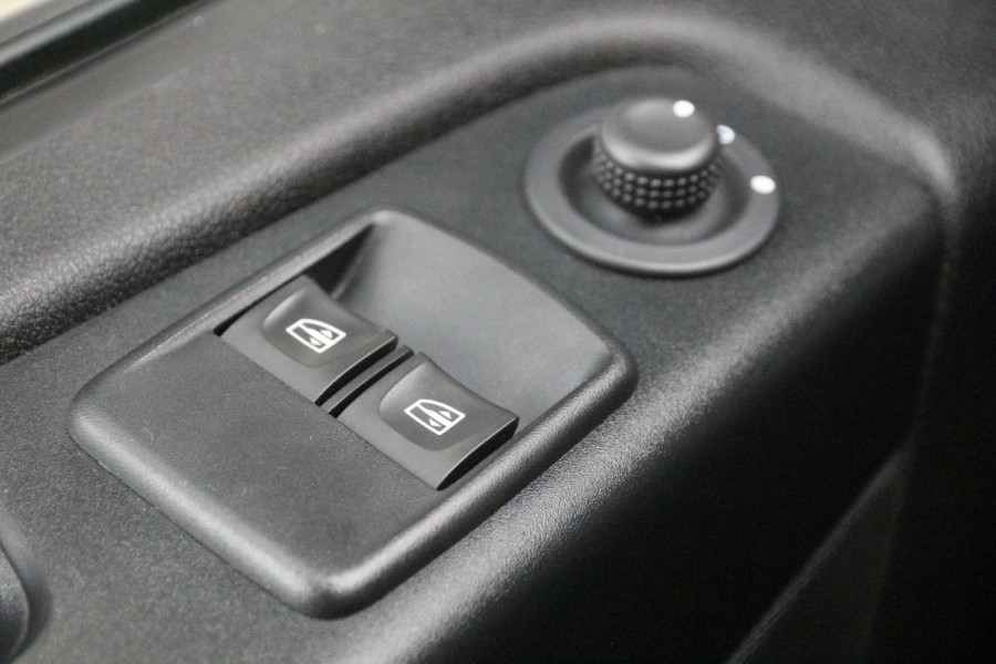 Renault Trafic 2.0 DCI 150 | L2H1 | Trekhaak | Imperiaal | Cruise | Airco..