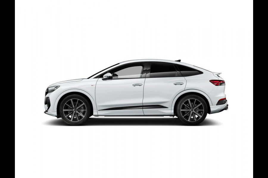 Audi Q4 Sportback e-tron 45 S edition Competition 82 kWh 286 pk | Assistentiepakket plus | Trekhaak | Ambient lichtpakket | Optiekpakket zwart plus |