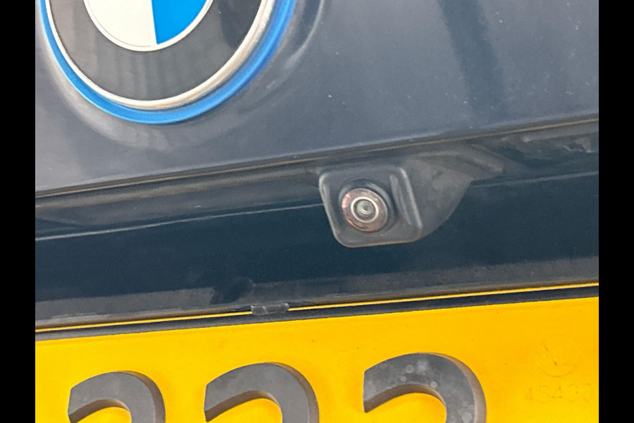 BMW iX3 High Executive 80 kWh Head/up Harman/Kardon Camera Panoramadak Origineel NL