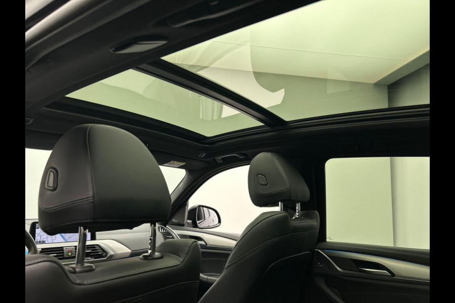 BMW iX3 High Executive 80 kWh Head/up Harman/Kardon Camera Panoramadak Origineel NL
