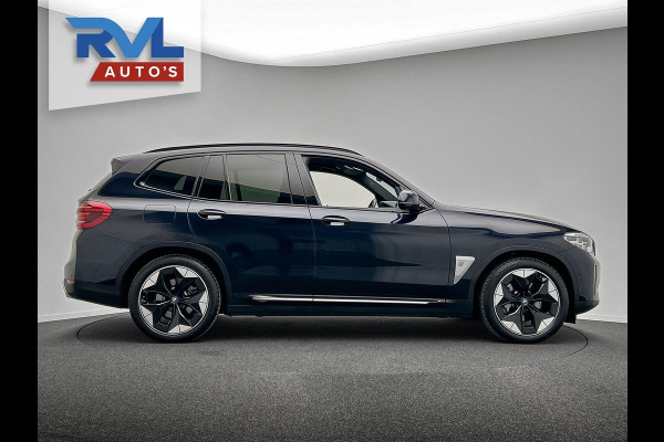 BMW iX3 High Executive 80 kWh Head/up Harman/Kardon Camera Panoramadak Origineel NL