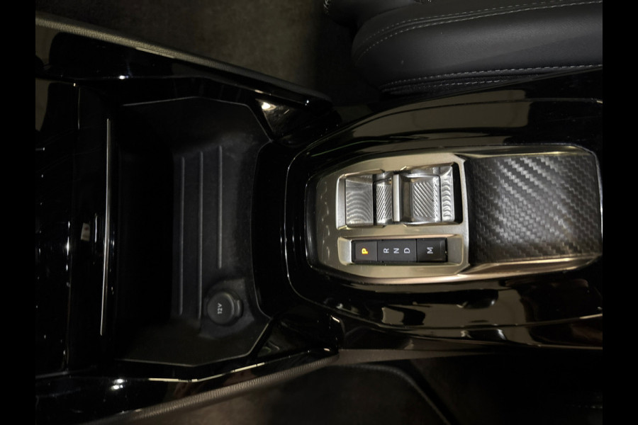 Peugeot 208 1.2 PureTech GT / Automaat / Panorama-dak / carplay / navigatie