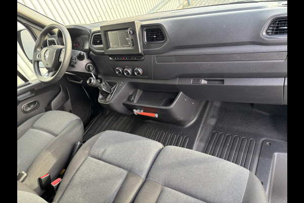 Renault Master T35 2.3 dCi 150 L2H2*A/C*CRUISE*NAVI*HAAK*3PERS*