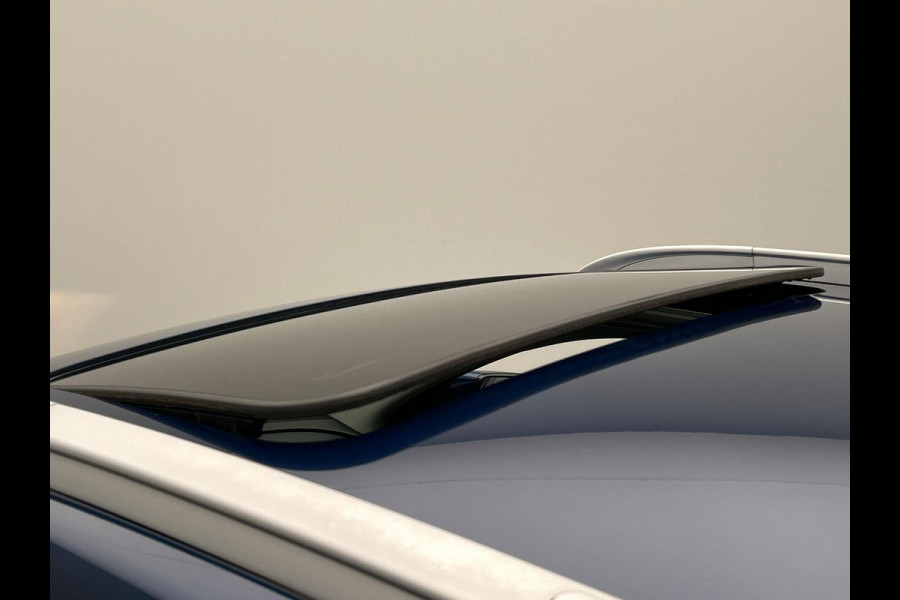 Kia Niro 1.6 GDi Hybrid DynamicLine Pano/dak Trekhaak Adaptieve/Cruise Navigatie 1e Eigenaar