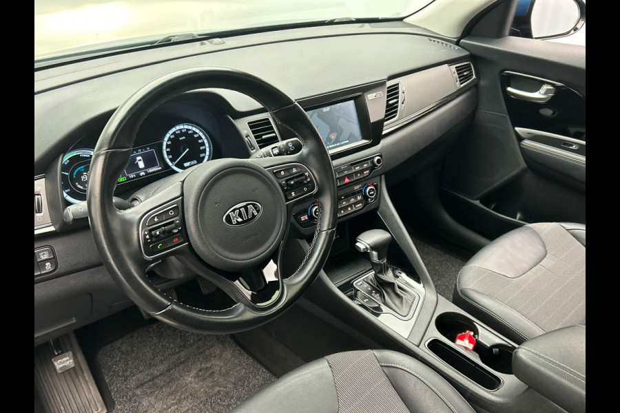 Kia Niro 1.6 GDi Hybrid DynamicLine Pano/dak Trekhaak Adaptieve/Cruise Navigatie 1e Eigenaar
