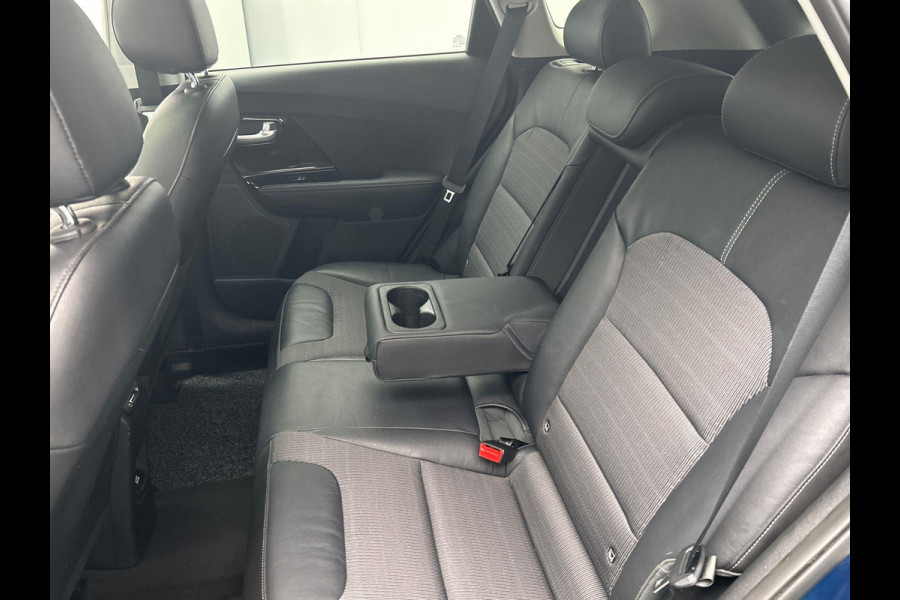 Kia Niro 1.6 GDi Hybrid DynamicLine Pano/dak Trekhaak Adaptieve/Cruise Navigatie 1e Eigenaar