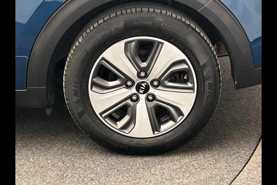 Kia Niro 1.6 GDi Hybrid DynamicLine Pano/dak Trekhaak Adaptieve/Cruise Navigatie 1e Eigenaar