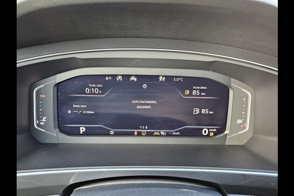 Volkswagen Tiguan 1.5 TSI ACT Comfortline | Automaat | LED | Pano | Stoelverwarming | ACC | App-connect | Lane Assist | Light Assist | Navi | Ambiente |