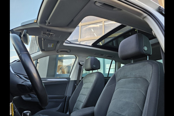 Volkswagen Tiguan 1.5 TSI ACT Comfortline | Automaat | LED | Pano | Stoelverwarming | ACC | App-connect | Lane Assist | Light Assist | Navi | Ambiente |