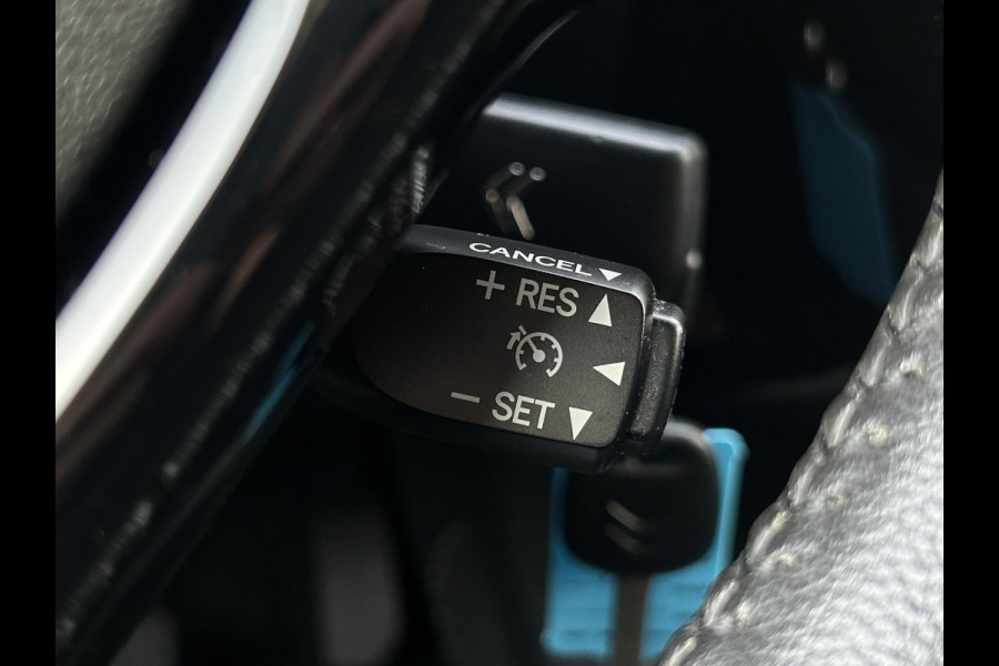 Citroën C1 1.0 VTi Feel | Fietsendragersteun | All season banden | Prijs is rijklaar