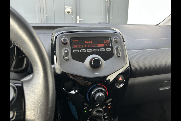 Citroën C1 1.0 VTi Feel | Fietsendragersteun | All season banden | Prijs is rijklaar