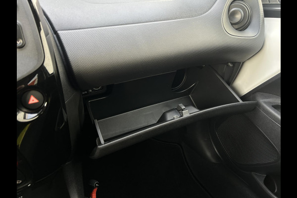 Citroën C1 1.0 VTi Feel | Fietsendragersteun | All season banden | Prijs is rijklaar