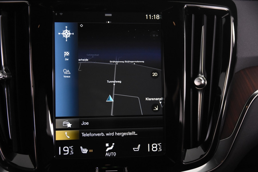 Volvo V60 2.0 D3 Inscription *1ste Eigenaar*Leer*Trekhaak*Navigatie*