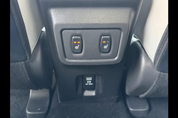 Mitsubishi Eclipse Cross 2.4 PHEV Business Executive Adaptive cruise Climate control Stuur- Stoelverwarming v/a Apple / Android