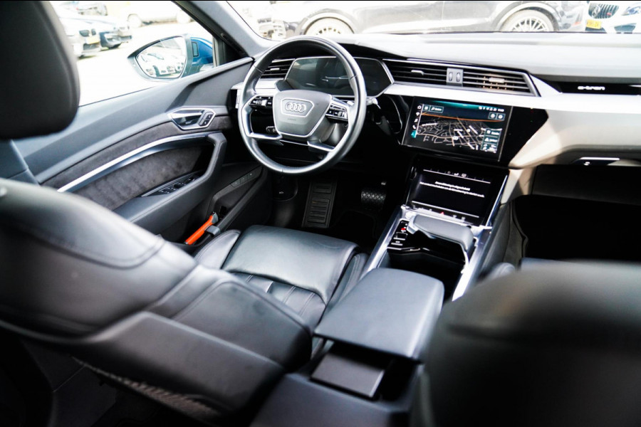 Audi e-tron E-tron 55 quattro advanced 95 kWh | Luchtvering | 360 camera