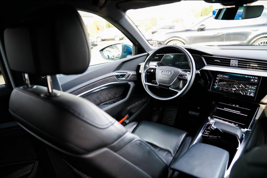 Audi e-tron E-tron 55 quattro advanced 95 kWh | Luchtvering | 360 camera