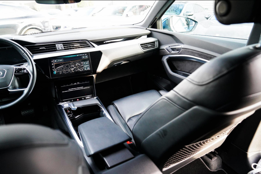 Audi e-tron E-tron 55 quattro advanced 95 kWh | Luchtvering | 360 camera