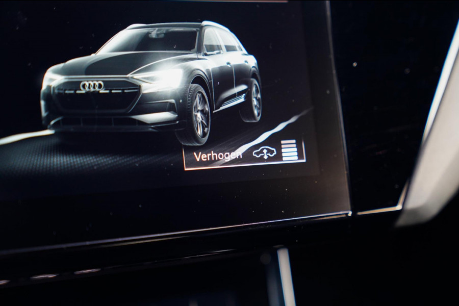 Audi e-tron E-tron 55 quattro advanced 95 kWh | Luchtvering | 360 camera