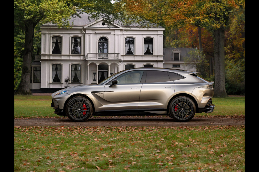 Aston Martin DBX 707 4.0 V8 | Sports Plus Seats | Stoelventilatie | Bowers & Wilkins | Carbon!