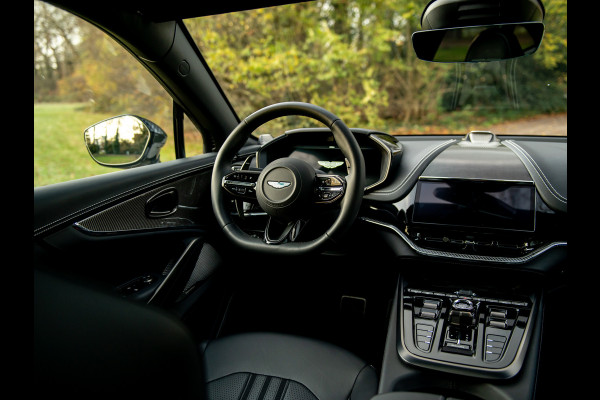 Aston Martin DBX 707 4.0 V8 | Sports Plus Seats | Stoelventilatie | Bowers & Wilkins | Carbon!