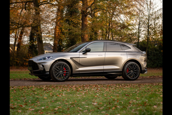 Aston Martin DBX 707 4.0 V8 | Sports Plus Seats | Stoelventilatie | Bowers & Wilkins | Carbon!