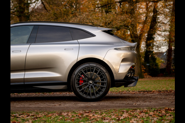 Aston Martin DBX 707 4.0 V8 | Sports Plus Seats | Stoelventilatie | Bowers & Wilkins | Carbon!