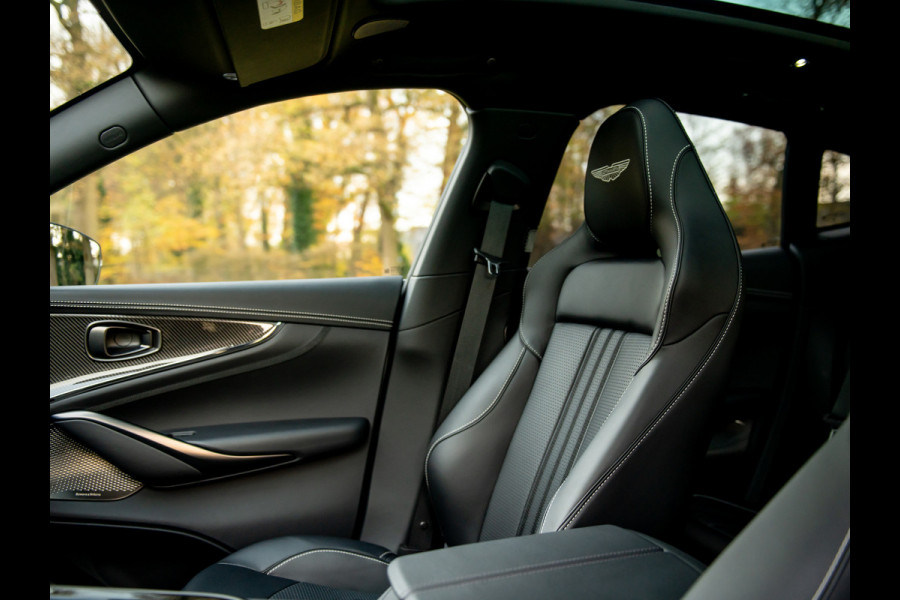 Aston Martin DBX 707 4.0 V8 | Sports Plus Seats | Stoelventilatie | Bowers & Wilkins | Carbon!