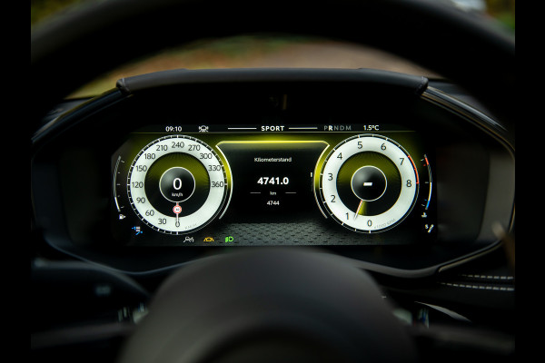 Aston Martin DBX 707 4.0 V8 | Sports Plus Seats | Stoelventilatie | Bowers & Wilkins | Carbon!