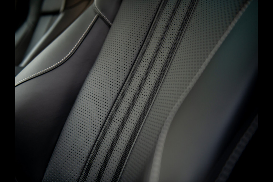 Aston Martin DBX 707 4.0 V8 | Sports Plus Seats | Stoelventilatie | Bowers & Wilkins | Carbon!