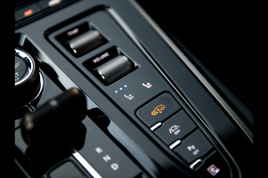 Aston Martin DBX 707 4.0 V8 | Sports Plus Seats | Stoelventilatie | Bowers & Wilkins | Carbon!