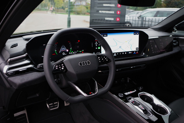 Audi A6 Avant 2.0 e-Hybrid Plug-In Quattro S-Line Edition Competition 367 PK, Luchtvering, Trekhaak, Panoramadak