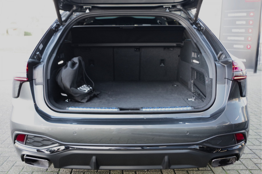 Audi A6 Avant 2.0 e-Hybrid Plug-In Quattro S-Line Edition Competition 367 PK, Luchtvering, Trekhaak, Panoramadak