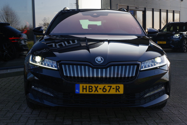 Škoda Superb Combi 1.4 TSI iV 218m PK Sportline BNS PHEV, Panoramadak, Adap. Cruise Control, Matrix-LED
