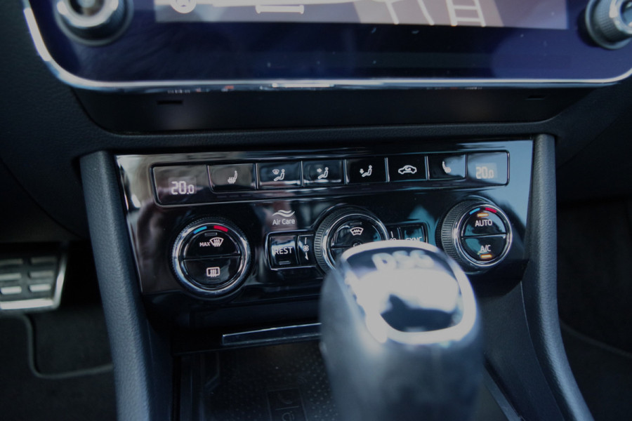 Škoda Superb Combi 1.4 TSI iV 218m PK Sportline BNS PHEV, Panoramadak, Adap. Cruise Control, Matrix-LED