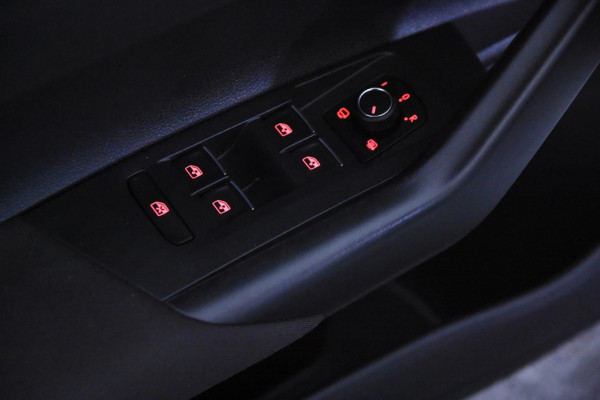 Volkswagen Polo 1.0 TSI Polo United *1ste Eigenaar*Carplay*Parkassist*DAB*