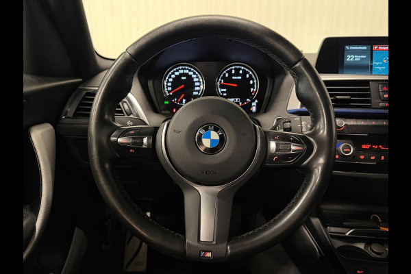 BMW 1-serie 120i Edition Sport Line Shadow High Executive | M-SPORT | STOELVERWARMING | BLACK EDITION