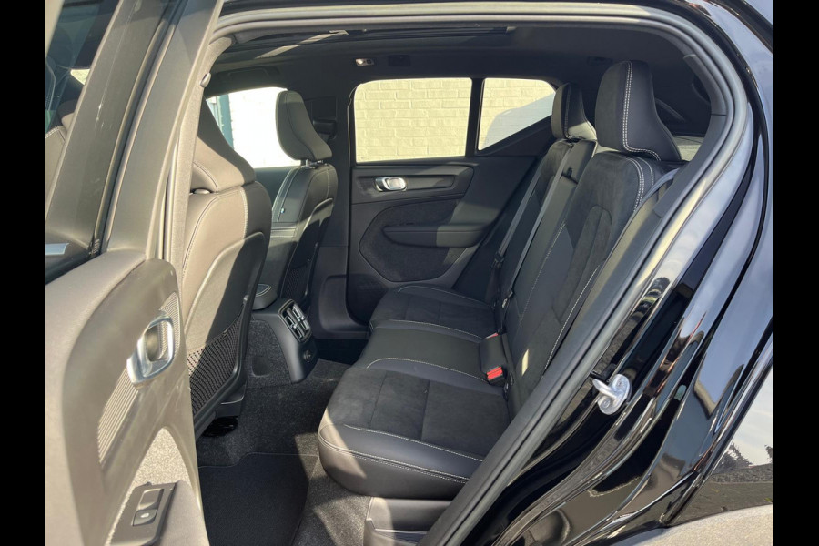 Volvo XC40 1.5 T5 Plug-in hybrid Ultimate Bright | Adaptieve cruise | Panorama dak | Blis | Harman Kardon |