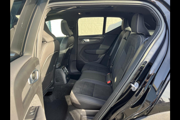 Volvo XC40 1.5 T5 Plug-in hybrid Ultimate Bright | Adaptieve cruise | Panorama dak | Blis | Harman Kardon |